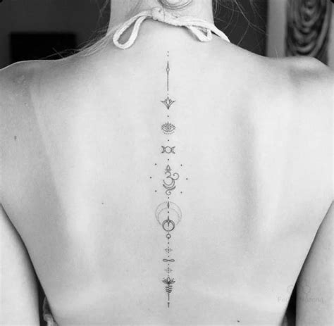 tattoo colonne vertébrale femme|15 idées de tatouage sur la colonne vertébrale pour。